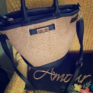 Bueno Summer Chic Straw Mini Bucket Bag